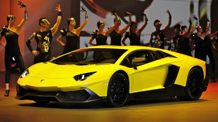 Lamborghini-Aventador-LP720-4-50 lançamento