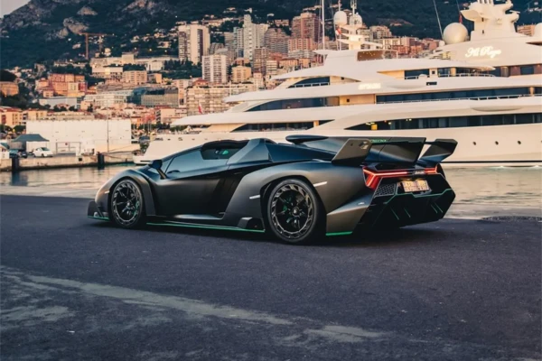 lamborghini-veneno roadster v12 720hp