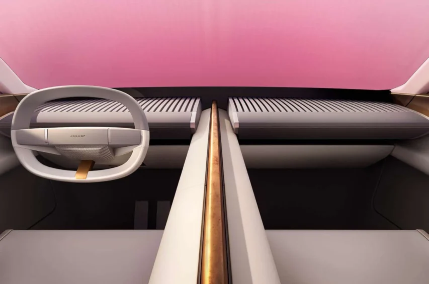 Jaguar Type 00: Fora Polêmicas Conheça o Elétrico de 700km Autonomia 2 jaguar type 00-interior